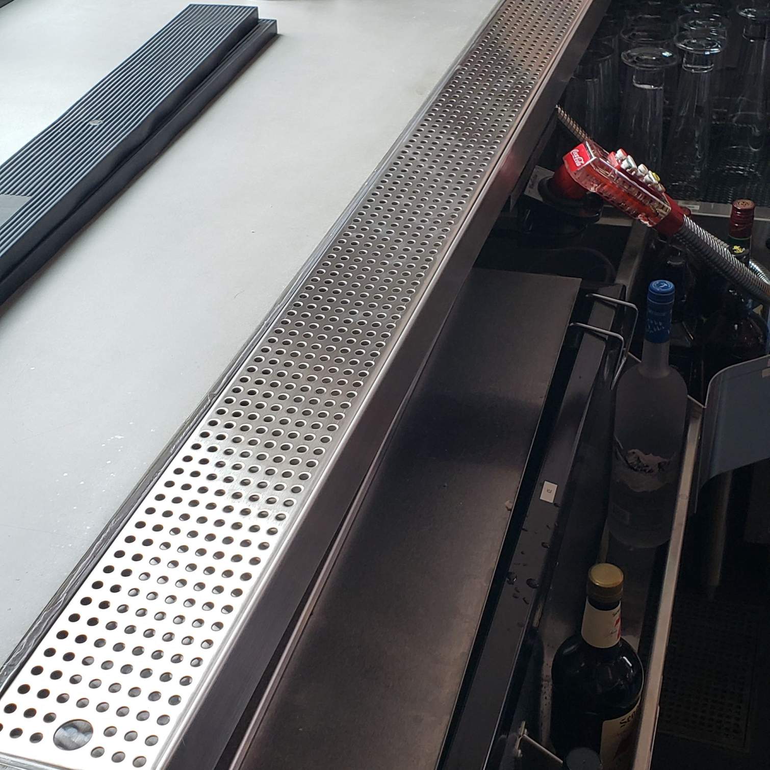 3 Bay Lavatory Sinks/Drink rail Bear Metal Works